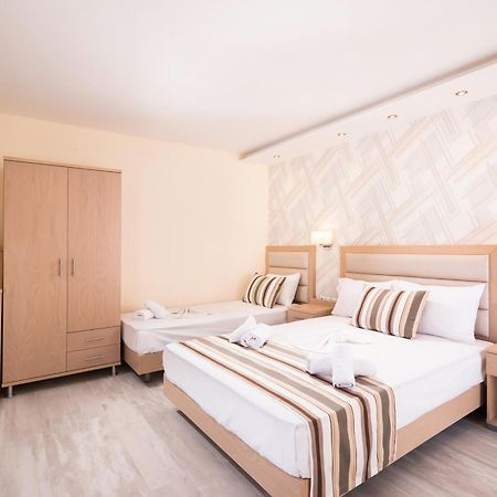 אפרטהוטל לימנריה Star Bay Luxury חדר תמונה